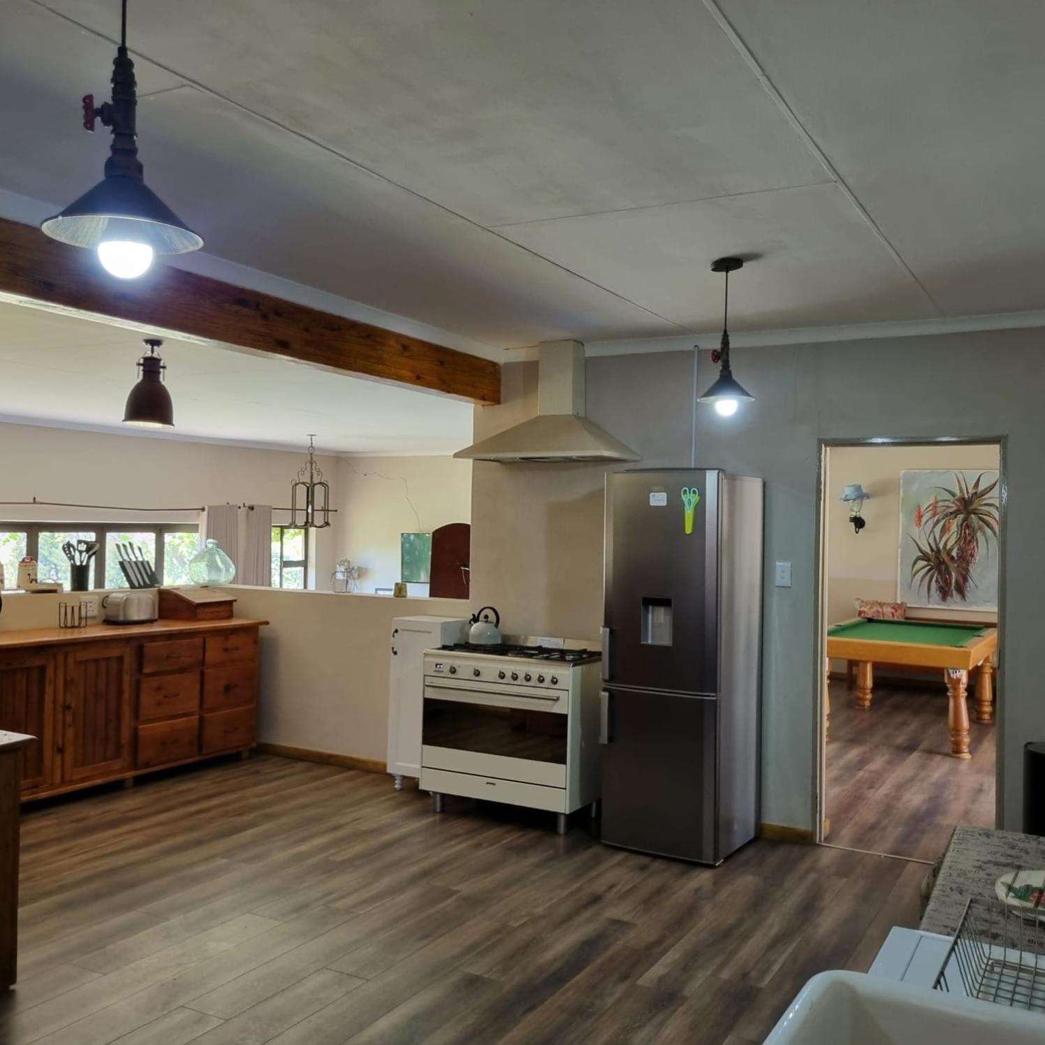 Отель The Fat Mulberry Guest Farm Фурисбург Экстерьер фото