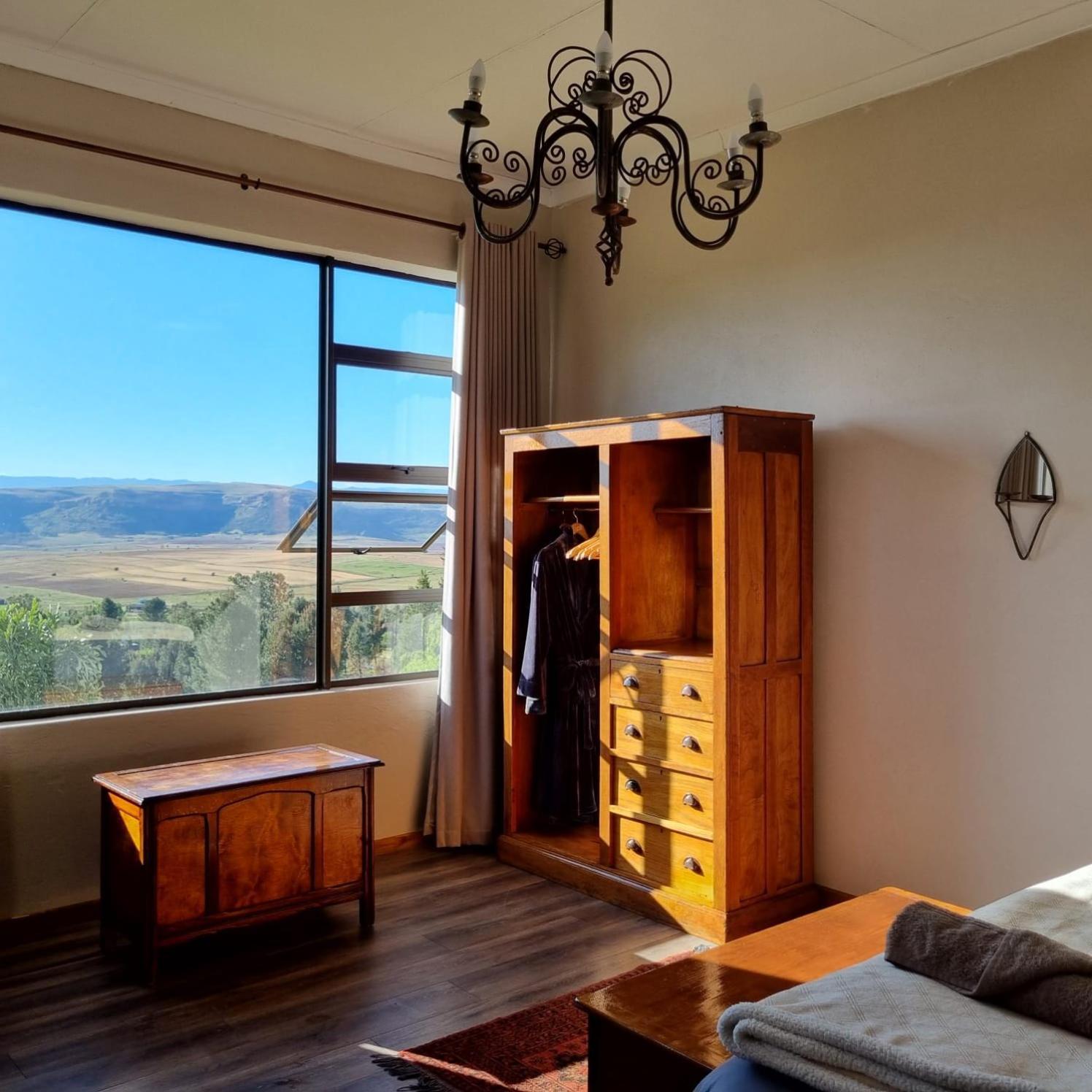 Отель The Fat Mulberry Guest Farm Фурисбург Экстерьер фото